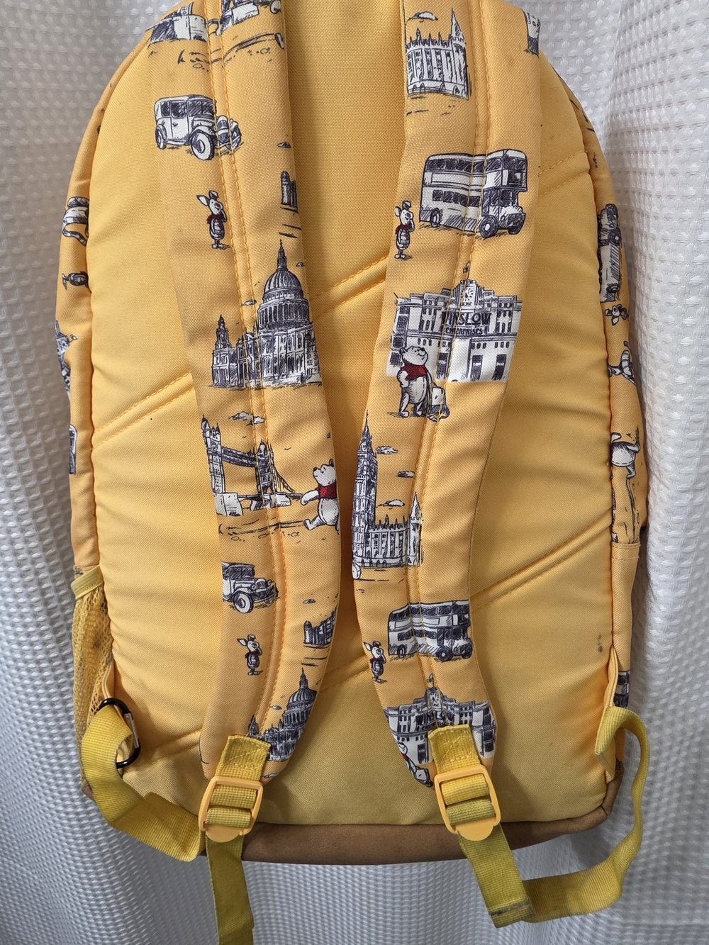 Disney Store Winnie the Pooh London Sketch Yellow Backpack One Size - Picture 5 of 13